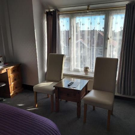 Maluth Lodge Great Yarmouth Buitenkant foto