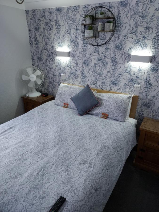 Maluth Lodge Great Yarmouth Buitenkant foto