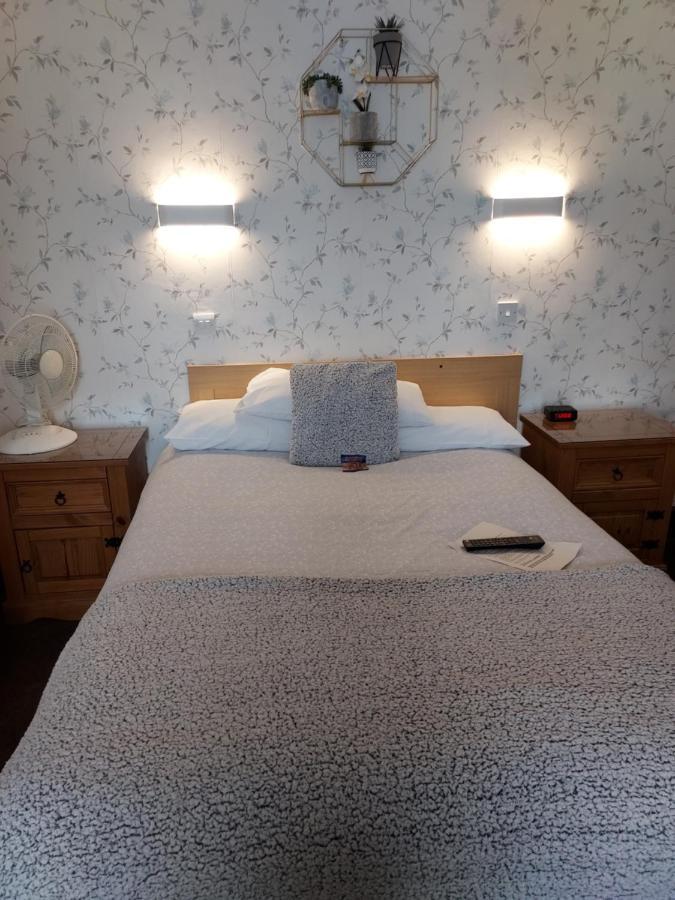 Maluth Lodge Great Yarmouth Buitenkant foto