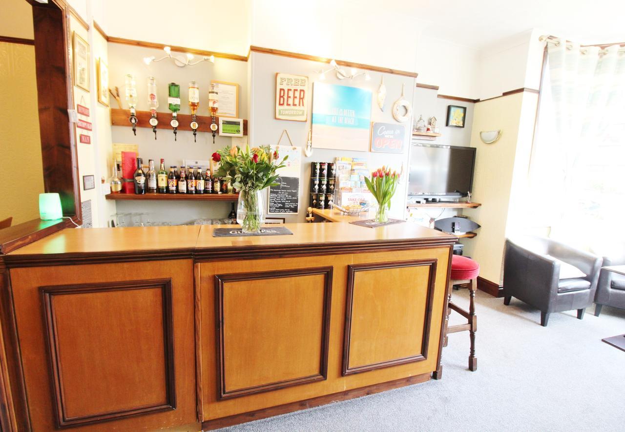 Maluth Lodge Great Yarmouth Buitenkant foto